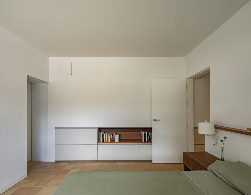048-1S3A3678-79-80-Andres-Flajszer-OFICINA-TRANSVERSAL-CASA-FERNANDAO