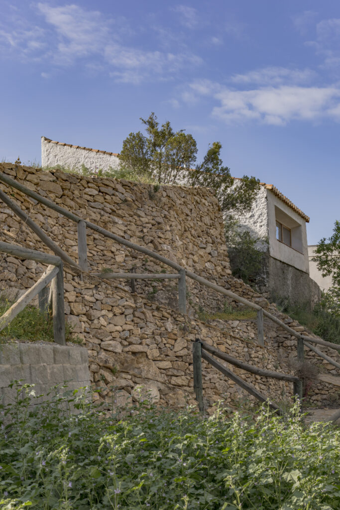 04_EXTERIOR
