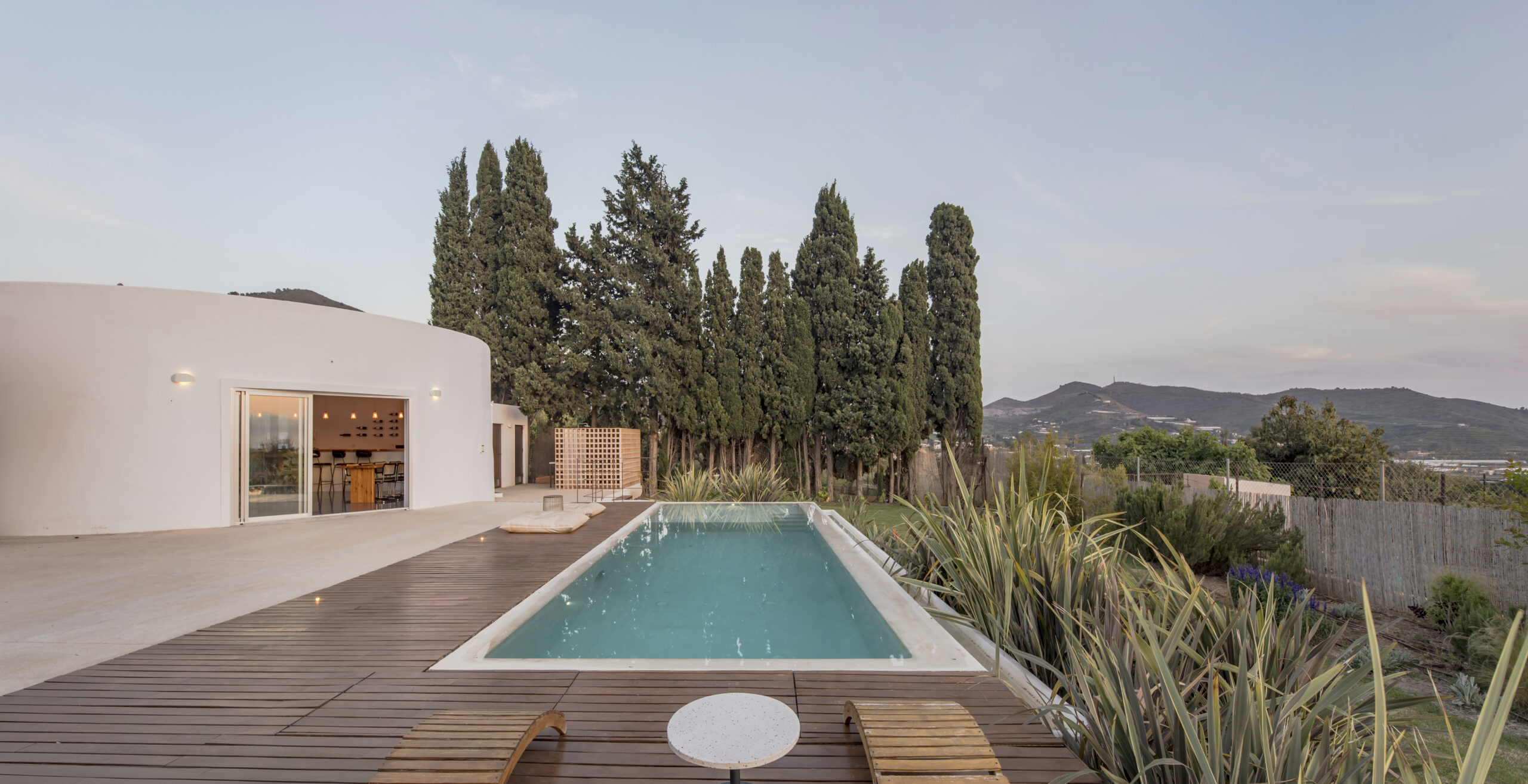 093-1S3A2371-72-Andres-Flajszer-OFICINA-TRANSVERSAL-FINCA-YANTAR